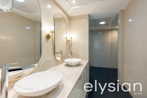 Apartamento en Shoreline Apartments, Palm Jumeirah, Dubai, 2 dormitorios, 185 m², № 37850 - foto 6