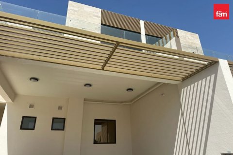 Maison de ville à Dubai, 4 chambres, 191.5 m², № 119016