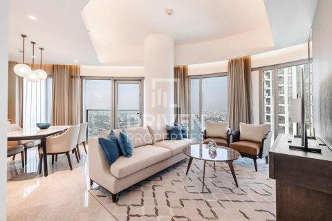 Снять в аренду квартиру в Address Harbour Point, Dubai Creek Harbour (The Lagoons), Дубай: 2 спальни, 104.33м², № 129983 - фото 12
