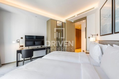 Снять в аренду квартиру в Address Harbour Point, Dubai Creek Harbour (The Lagoons), Дубай: 2 спальни, 104.33м², № 129983 - фото 9