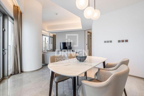 Снять в аренду квартиру в Address Harbour Point, Dubai Creek Harbour (The Lagoons), Дубай: 2 спальни, 104.33м², № 129983 - фото 11