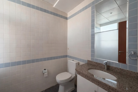 Apartment in Dubai 2 bedrooms, 121 sq.m. № 120563 - photo 8