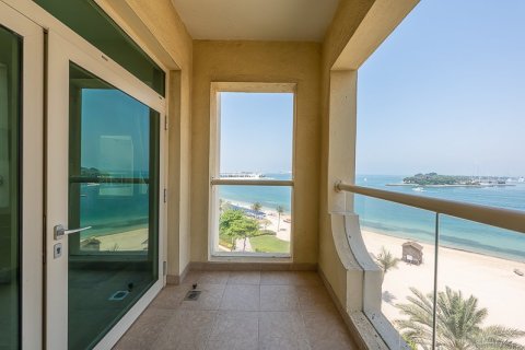 Appartement à Shoreline Apartments, Palm Jumeirah, Dubai, 2 chambres, 183.46 m², № 3833 - photo 17