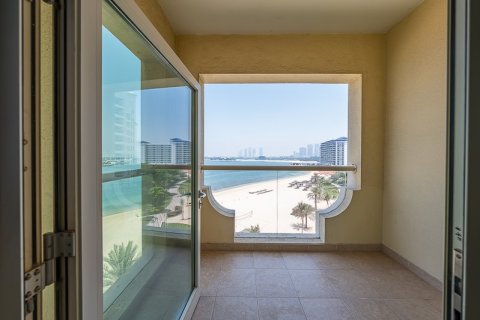 Appartement à Shoreline Apartments, Palm Jumeirah, Dubai, 2 chambres, 183.46 m², № 3833 - photo 10
