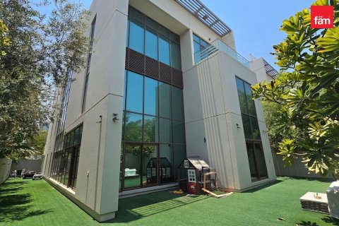 Villa in Meydan, Dubai 6 bedrooms, 512 sq.m. № 121990