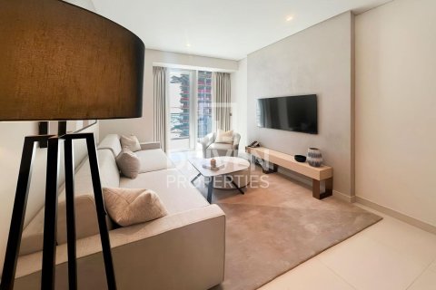 Apartamento en Vida Residences Dubai Mall, Downtown Dubai (Downtown Burj Dubai), Dubai, 1 dormitorio, 81.66 m², № 136977 - foto 2