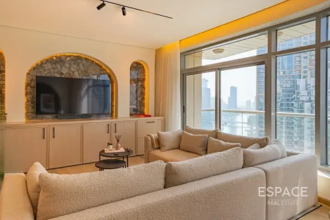 Appartement à Dubai Marina, Dubai, 2 chambres, 121 m², № 61908