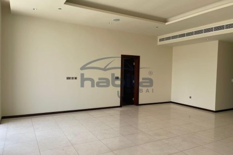 Снять в аренду квартиру в Tiara Residences, Пальма Джумейра, Дубай: 2 спальни, 159м², № 7664 - фото 3