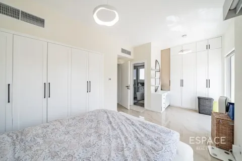 Villa à The Springs, Dubai, 2 chambres, 167 m², № 122330 - photo 12