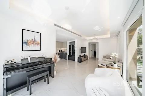 Villa à The Springs, Dubai, 2 chambres, 167 m², № 122330 - photo 5