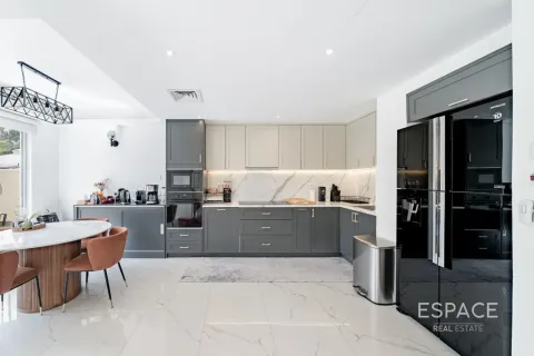 Villa à The Springs, Dubai, 2 chambres, 167 m², № 122330 - photo 6