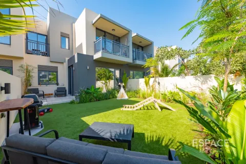 Villa à Dubai Hills Estate, Dubai, 3 chambres, 207 m², № 122346