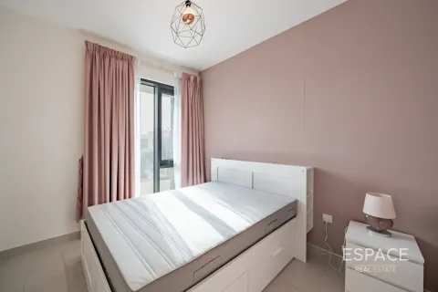 Villa in Dubai Hills Estate, Dubai 3 bedrooms, 207 sq.m. № 122346 - photo 7