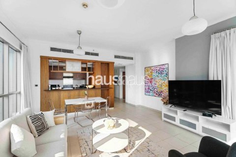 Снять в аренду квартиру в The Residences, Даунтаун Дубай (Даунтаун Бурдж Дубай), Дубай: 1 спальня, 85м², № 44782 - фото 3