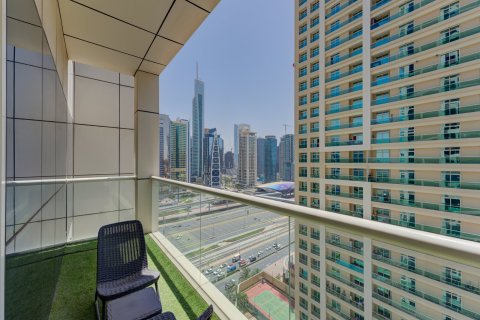 Купить квартиру в Дубай Марине, Дубай: 1 спальня, 65м², № 102294 - фото 4