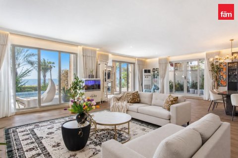 Apartment in Palm Jumeirah, Dubai studio, 912.1 sq.m. № 141751