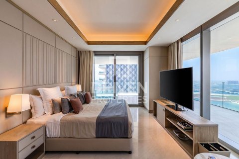 Ático en Jumeirah Beach Residence, Dubai, 4 dormitorios, 473.9 m², № 138273 - foto 14