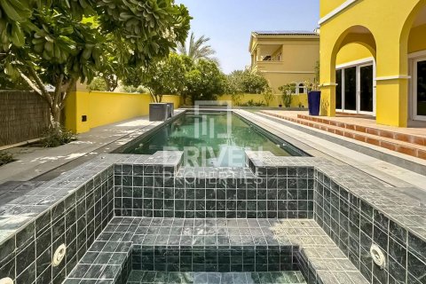 فيلا في Hacienda, فيلات, دبي 6 غرف نوم , 944.73 م² رقم 140046 - صورة 17