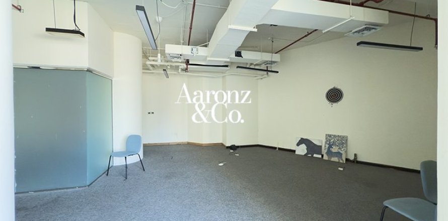 Office in Business Bay, Dubai 114 sq.m. № 112612