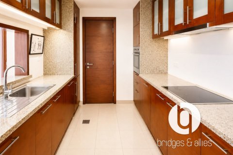 Apartment in Downtown Dubai (Downtown Burj Dubai), Dubai 1 bedroom, 98 sq.m. № 112610 - photo 19