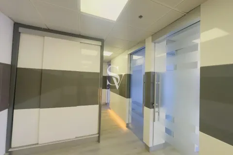 Снять в аренду офис в JLT Cluster I, Джумейра Лейк Тауэрс, Дубай: 107м², № 113229 - фото 8