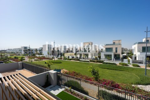 Villa à Arabian Ranches 3, Dubai, 4 chambres, 447.99963369 m², № 113143 - photo 6