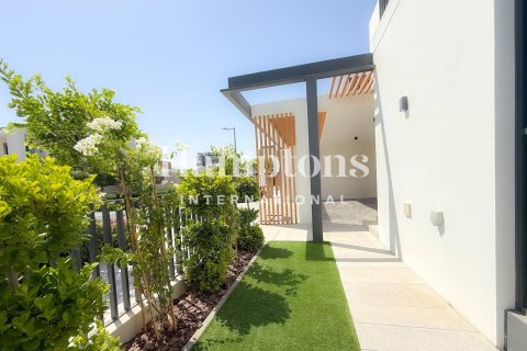 Villa à Arabian Ranches 3, Dubai, 4 chambres, 447.99963369 m², № 113143 - photo 5
