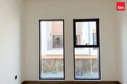 Townhouse in Dubai 4 bedrooms, 144 sq.m. № 123291 - photo 5
