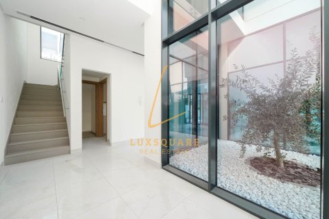 Villa in Murooj Al Furjan, Al Furjan, Dubai 4 bedrooms, 548 sq.m. № 113213 - photo 30