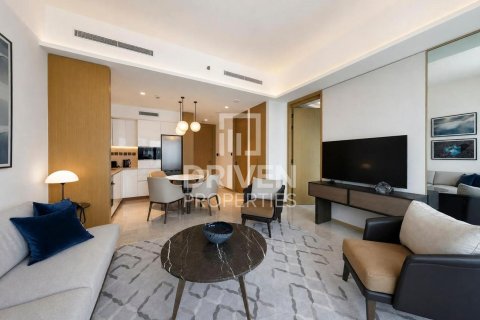 Снять в аренду квартиру в Address Harbour Point, Dubai Creek Harbour (The Lagoons), Дубай: 1 спальня, 67.63м², № 128123 - фото 2