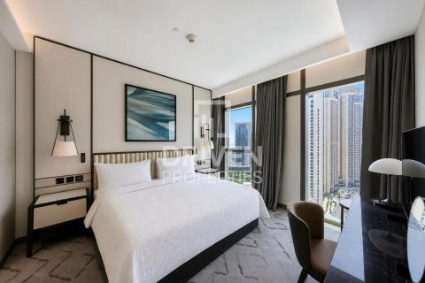 Снять в аренду квартиру в Address Harbour Point, Dubai Creek Harbour (The Lagoons), Дубай: 1 спальня, 67.63м², № 128123 - фото 6
