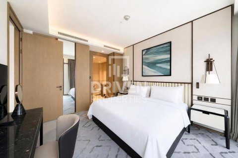 Снять в аренду квартиру в Address Harbour Point, Dubai Creek Harbour (The Lagoons), Дубай: 1 спальня, 67.63м², № 128123 - фото 7