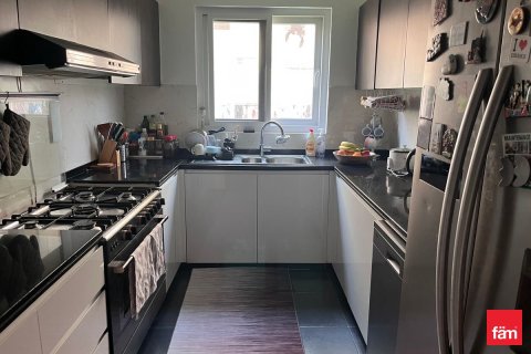 Adosado en Dubai, 3 dormitorios, 174.8 m², № 115158 - foto 12