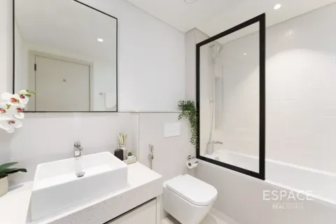 Apartment in Dubai Harbour, Dubai 2 bedrooms, 107 sq.m. № 122505 - photo 14