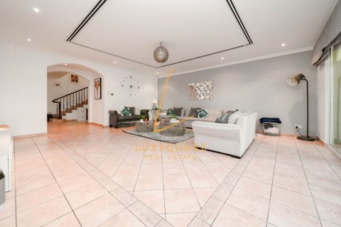 Townhouse in Green Community, Dubai 4 bedrooms, 375 sq.m. № 99598 - photo 9