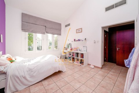 Townhouse in Green Community, Dubai 4 bedrooms, 375 sq.m. № 99598 - photo 19