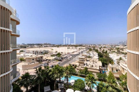 Apartment in Jumeirah, Dubai 3 bedrooms, 278.34 sq.m. № 140191 - photo 5