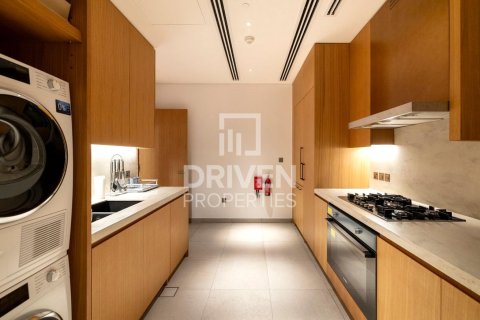 Apartment in Jumeirah, Dubai 3 bedrooms, 278.34 sq.m. № 140191 - photo 18