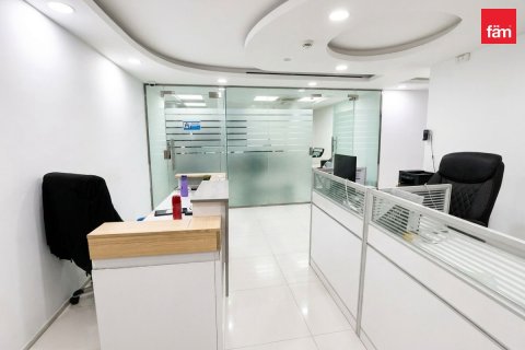 Office in Business Bay, Dubai 195.7 sq.m. № 124512 - photo 6
