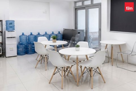 Office in Business Bay, Dubai 195.7 sq.m. № 124512 - photo 7