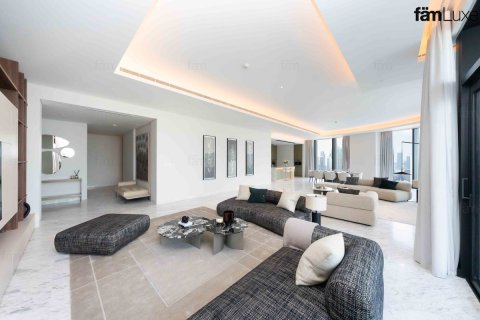 Penthouse in Dubai 4 bedrooms, 492.4 sq.m. № 124511 - photo 2