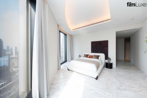Penthouse in Dubai 4 bedrooms, 492.4 sq.m. № 124511 - photo 9