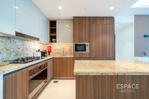 Appartement à IMPERIAL AVENUE à Downtown Dubai (Downtown Burj Dubai), Dubai, 3 chambres, 189 m², № 123069 - photo 6