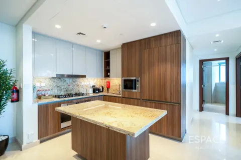 Appartement à IMPERIAL AVENUE à Downtown Dubai (Downtown Burj Dubai), Dubai, 3 chambres, 189 m², № 123069 - photo 7