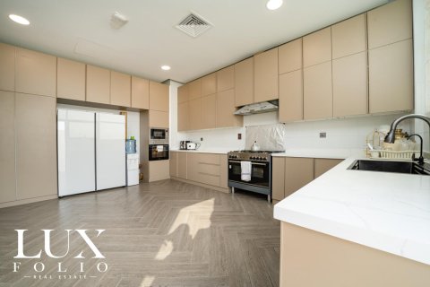 Купить виллу в Nad Al Sheba 1, Nadd Al Sheba, Дубай: 4 спальни, 465м², № 45654 - фото 26