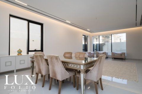 Купить виллу в Nad Al Sheba 1, Nadd Al Sheba, Дубай: 4 спальни, 465м², № 45654 - фото 8