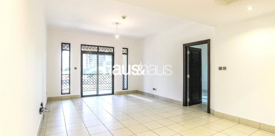 Квартира в Reehan, Old Town, Дубай, 3 спальни, 174м², № 44647