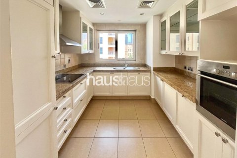 Apartamento en Old Town, Dubai, 1 dormitorio, 90 m², № 44642 - foto 4