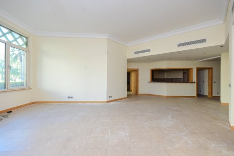 Apartment in Palm Jumeirah, Dubai 3 bedrooms, 206 sq.m. № 123855 - photo 4