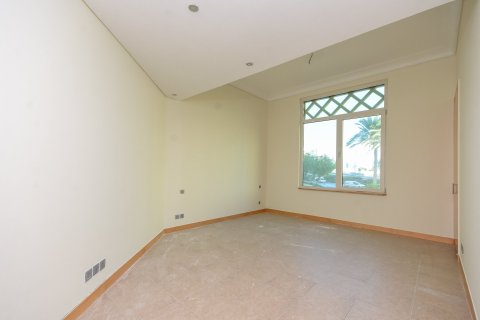 Apartment in Palm Jumeirah, Dubai 3 bedrooms, 206 sq.m. № 123855 - photo 6